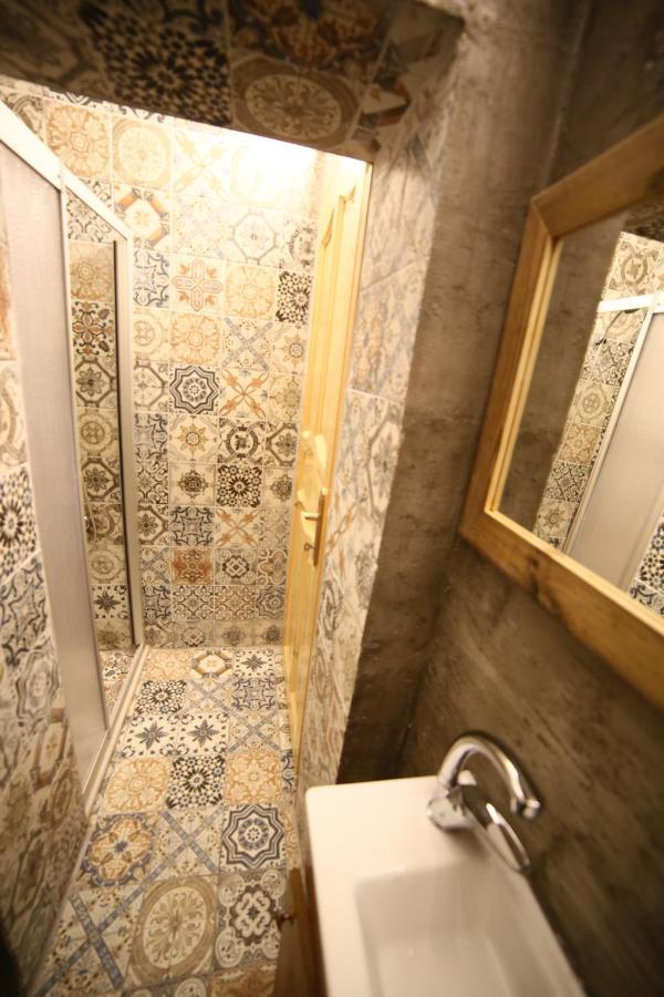 Little Ganj Suites Istanbul Eksteriør bilde